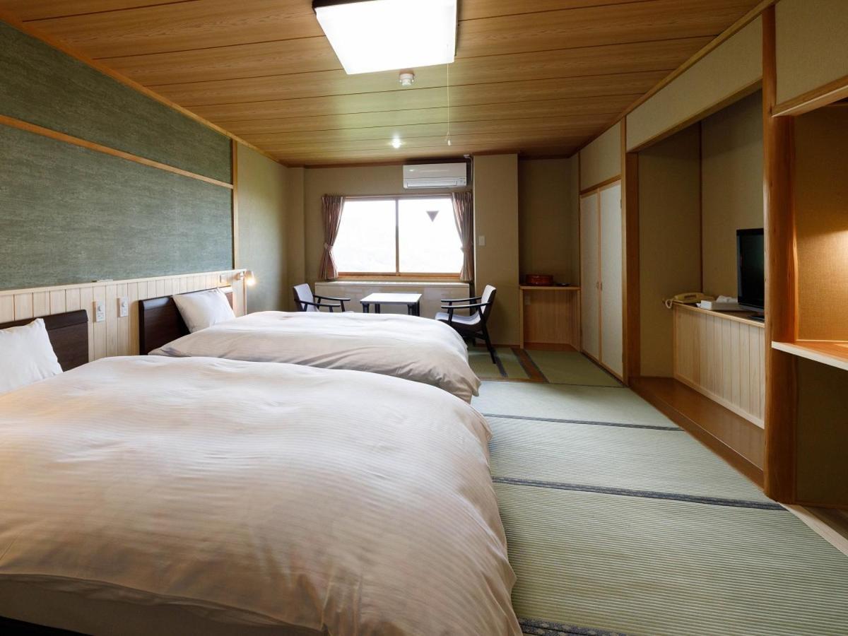 Hotel Iwasuge Yamanouchi  Εξωτερικό φωτογραφία
