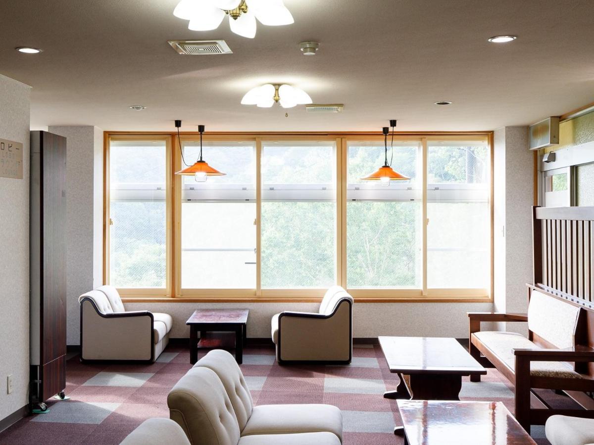 Hotel Iwasuge Yamanouchi  Εξωτερικό φωτογραφία