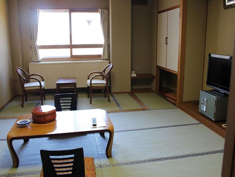 Hotel Iwasuge Yamanouchi  Εξωτερικό φωτογραφία